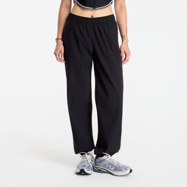 Tepláky Under Armour Unstoppable Wvn Jogger Ultimate Black S