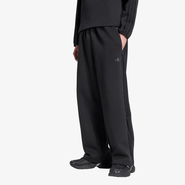 Tepláky adidas Spacer Teamgeist 26 Cutline Open Hem Black L