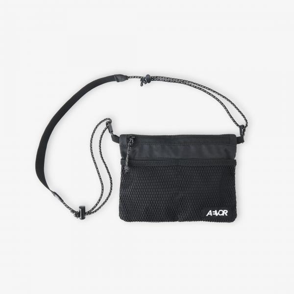 Taška AEVOR Chest Pouch Ripstop Black 1 l