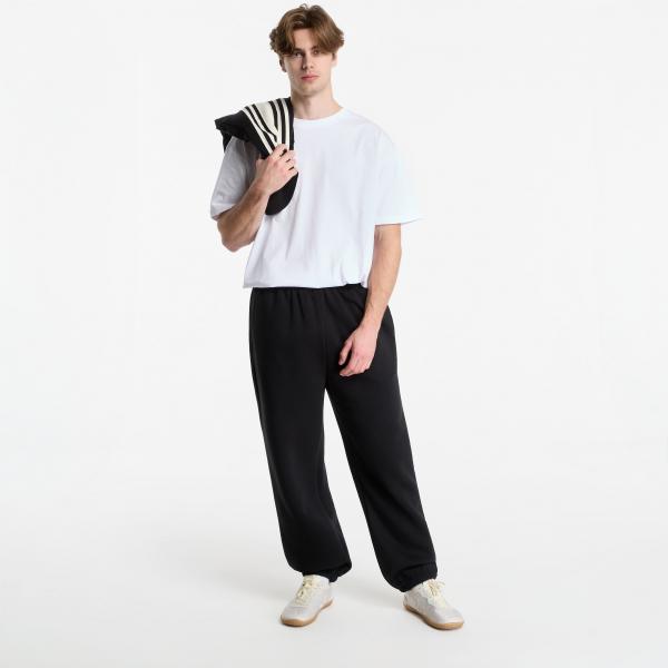 Tepláky Urban Classics Fluffy Sweatpants Black M