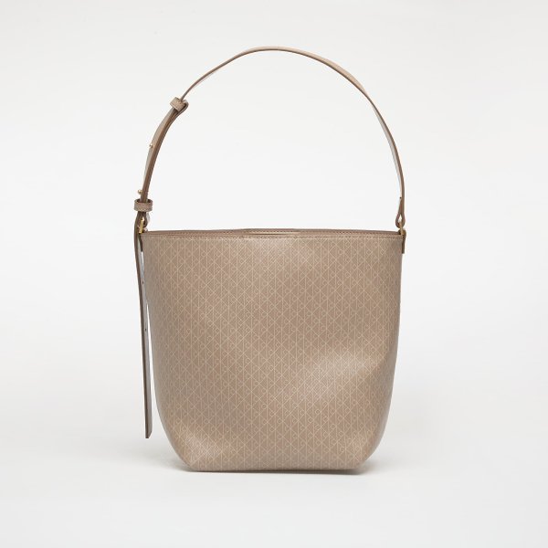 Kabelka Calvin Klein Emblem Aop Medium Bucket Bag Desert Taupe Universal