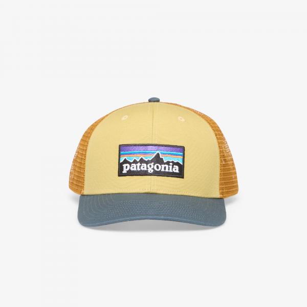 Kšiltovka Patagonia P-6 Logo Trucker Hat Lynx Tan Universal