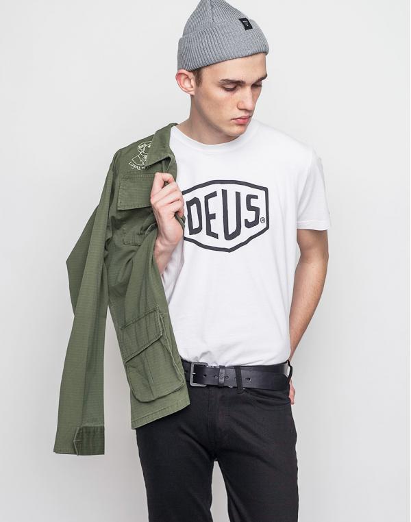 Deus Ex Machina Shield White M