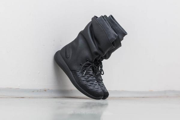 Nike W Roshe Two Hi Flyknit Black/ Black-Dark Grey