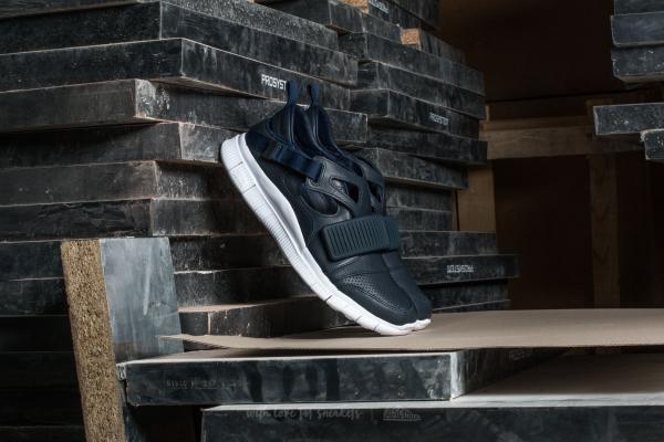 Nike Free Huarache Carnivore SP Obsidian/ White-Catalina-Black