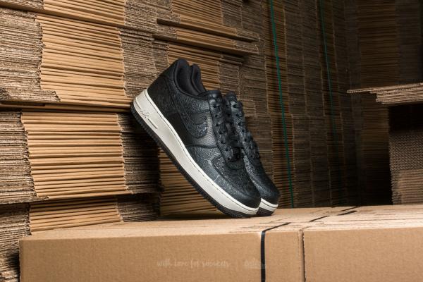 Nike Wmns Air Force 1 ´07 Premium Essential Black/ Black-Light Bone