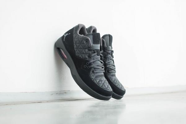 Jordan Clutch Black/ Black-Gym Red