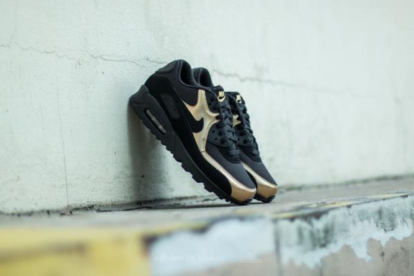 Nike Air Max 90 Essential Black/ Black-Metallic Gold