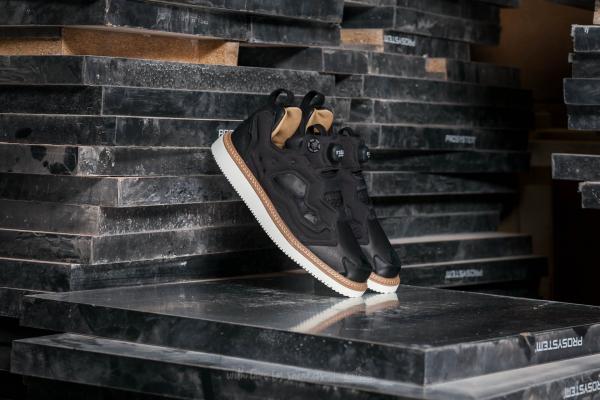 Reebok 58 Bright ST Fury Black/ Paperwhite
