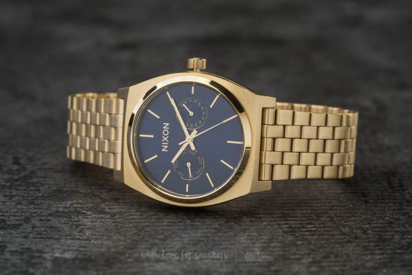 Nixon Time Teller Deluxe All Gold/ Navy Sunray