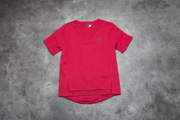 Nike Sportswear Tech Fleece Women's Crew Noble Red/ Noble Red/ Black