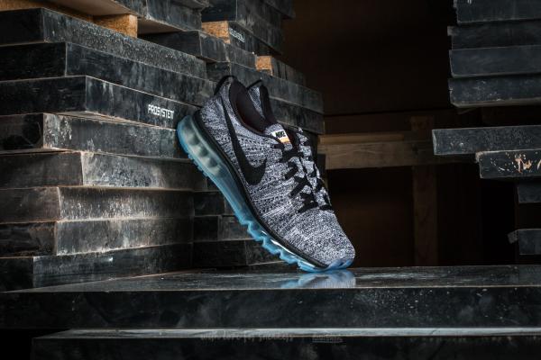 Nike Flyknit Max White/ Black