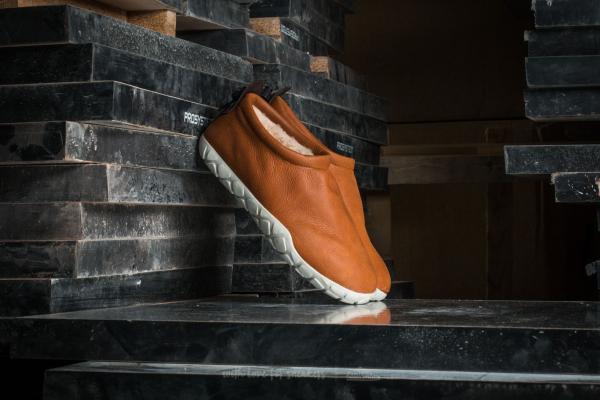 Nike Air Moc Bomber Cognac/ Light Bone-Velvet Brown