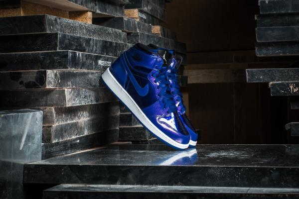 Air Jordan 1 Retro High BG Deep Royal Blue/ Black-White