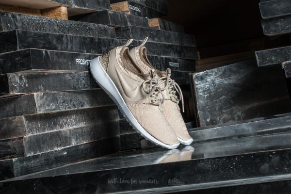 Nike Wmns Juvenate Se Oatmeal/ Oatmeal-Khaki-White
