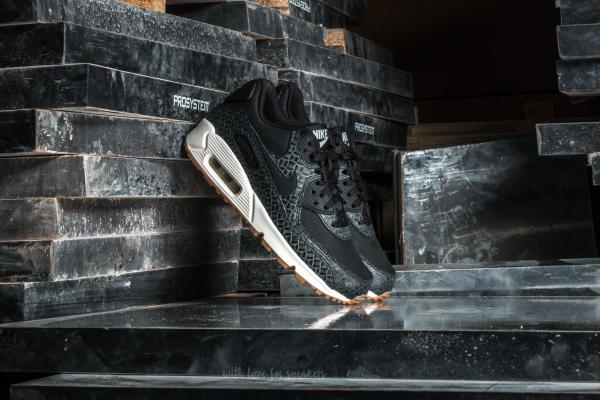 Nike Wmns Air Max 90 Premium Black/ Black-Sail-Gum Medium Brown