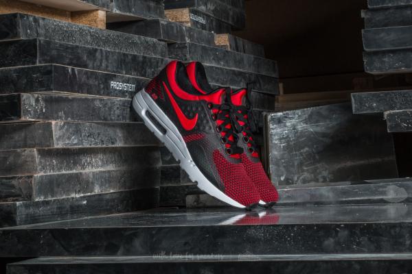 Nike Air Max Zero Essential University Red/ University Red