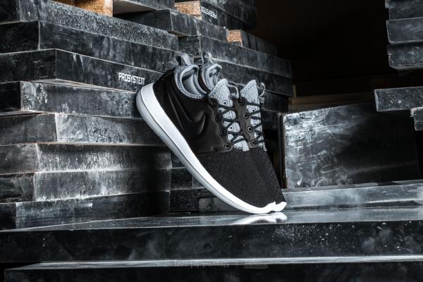 Nike W Roshe Two SE Black/ Black-Cool Grey-White