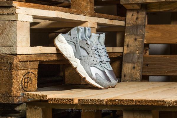 Nike Wmns Air Huarache Run Premium Wolf Grey/ Wolf Grey-Sail