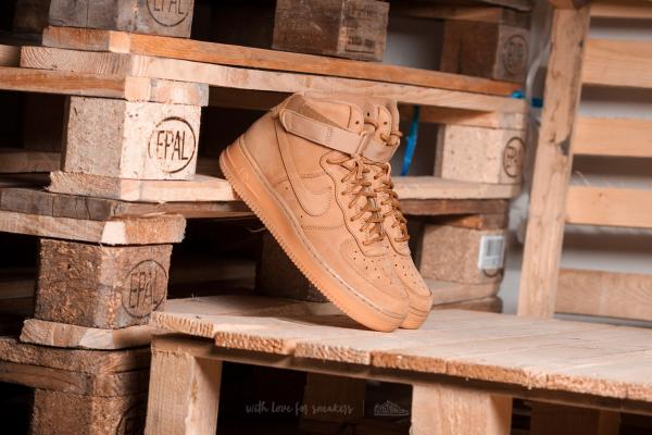 Nike Air Force 1 High LV8 (GS) Flax/ Flax-Outdoor Green