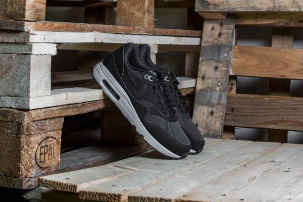 Nike Air Max 1 Ultra 2.0 Essential Black/ Black-Wolf Grey