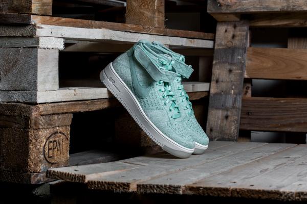 Nike W AF1 Flyknit Enamel Green/ Enamel Green