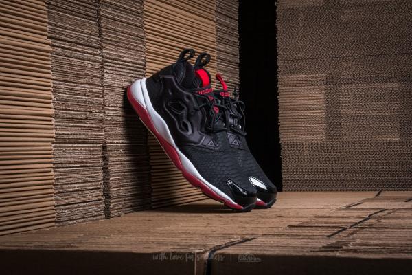 Reebok Furylite Stage Black/ Flash Red