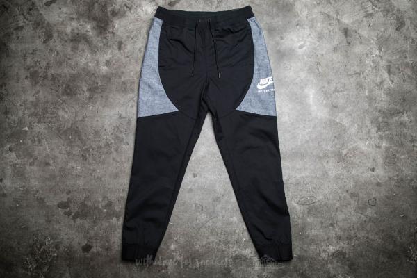 Nike International Pants Black