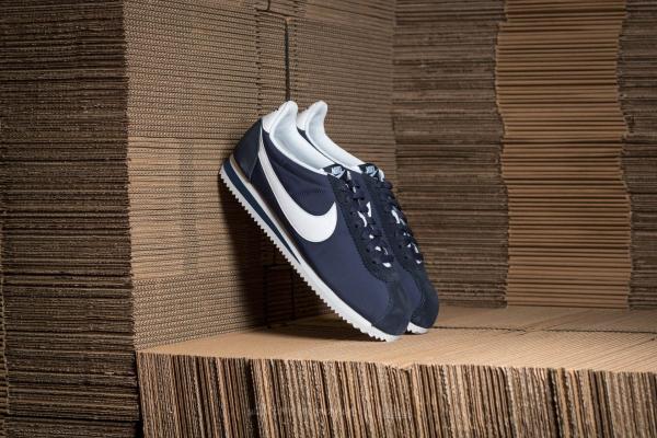 Nike Classic Cortez Nylon Obsidian/ White