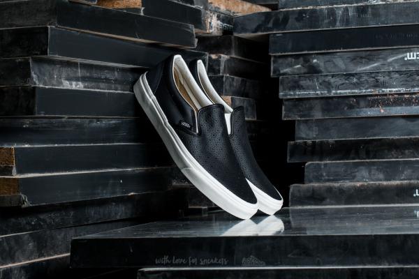 Vans  Classic Slip-On (Leather Perf) Black
