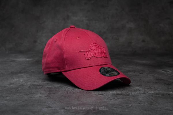 New Era 9Forty NBA Rubber Logo Cleveland Cavaliers Cap Cardinal Red