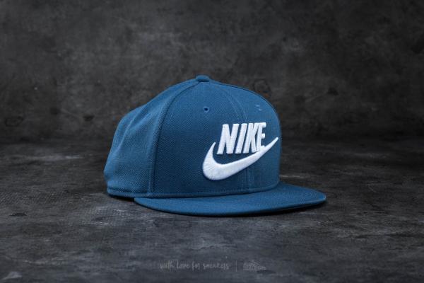Nike Futura True 2 Snapback Squadron Blue/ White