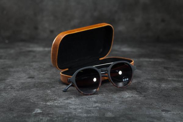 Komono Harper Matte Black-Tortoise