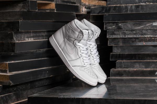 Air Jordan 1 Retro High OG White/ Black