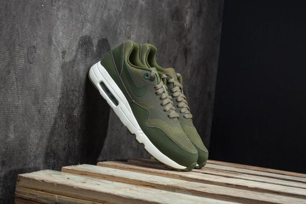 Nike Air Max 1 Ultra 2.0 Essential Medium Olive/ Legion Green-Sail