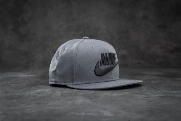 Nike Futura True 2 Snapback Dark Grey/ Black