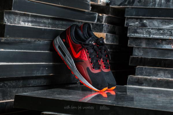 Nike Air Max Zero Essential GS Black/ Bright Crimson-Gym Red