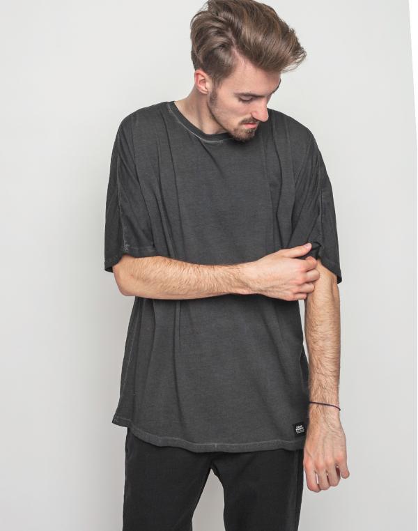 Jednobarevná Cheap Monday Icon Washed Shadow Cold Dye