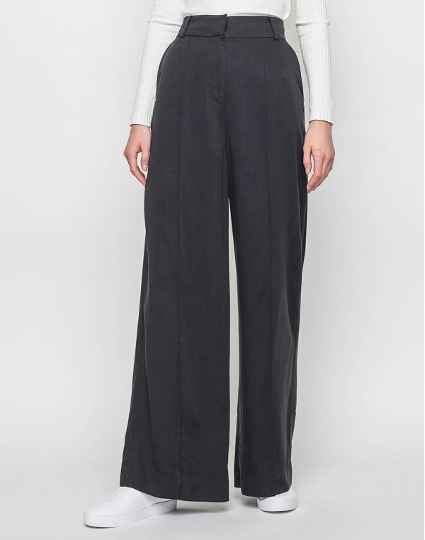 Dr. Denim Kylie Black S