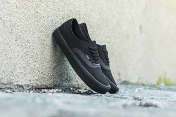Vans Authentic Lite Ra (Perf) Black/ Black