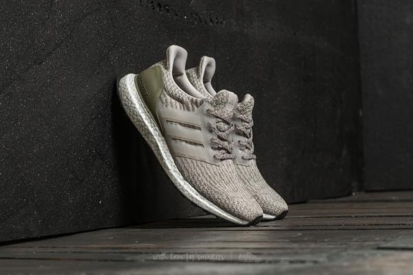 adidas Ultra Boost Pearl Grey/ Trace Cargo