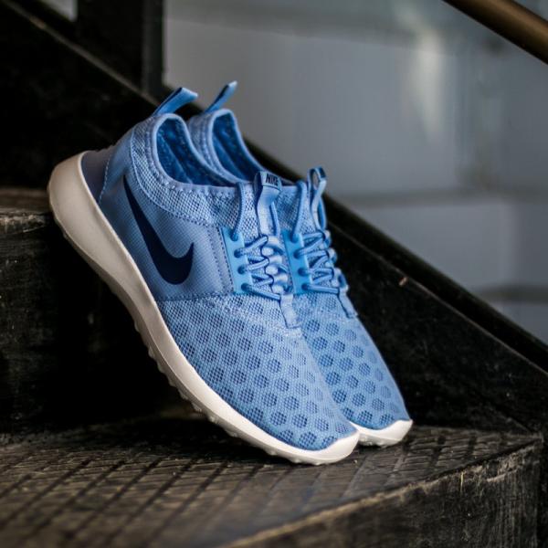Nike WMNS Juvenate Chalk Blue/Loyal Blue