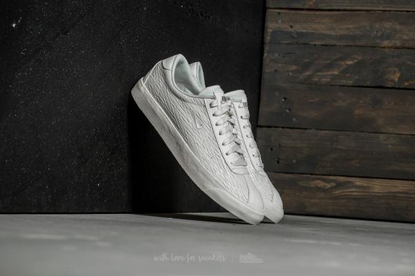 Nike W Match Classic Premium Sail/ Sail-Light Bone-White