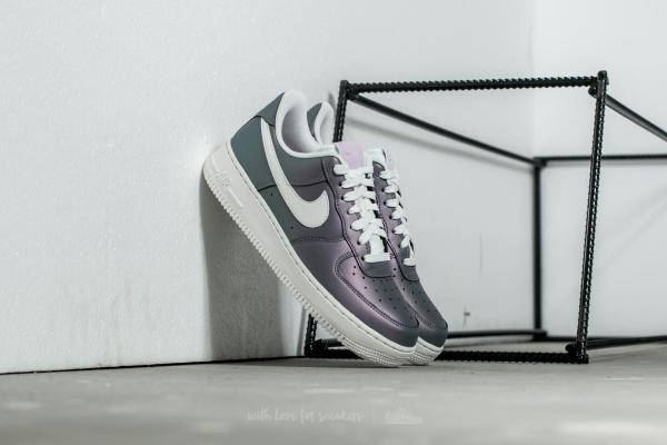 Nike Air Force 1´07 LV8 Iced Lilac/ Summit White-Black