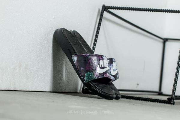Nike Wmns Benassi Just Do It Ultra Premium Black/ White
