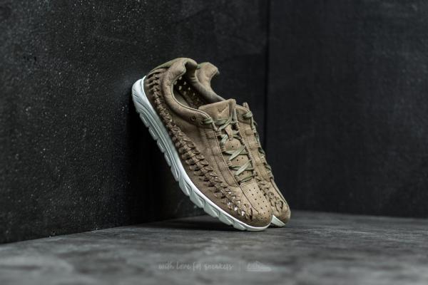 Nike Mayfly Woven Medium Olive/ Light Bone-Black