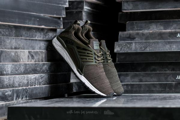 Kangaroos Runaway Roos 007 Semi Olive/ Black