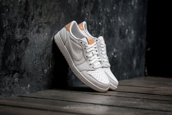 Air Jordan 1 Retro Low OG Premium White/ Vachetta Tan-White
