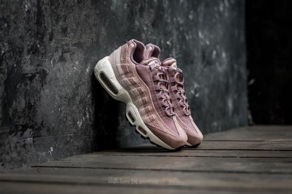 Nike Wmns Air Max 95 Premium Purple Smoke/ Summit White