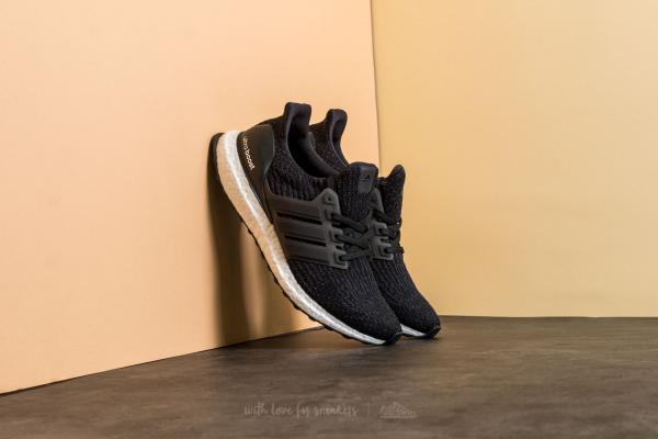 adidas Ultra Boost w Core Black/ Dark Grey